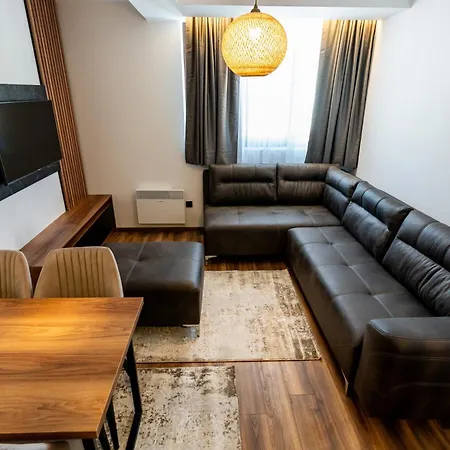 Aris 아파트호텔