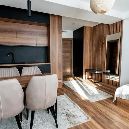 Aparthotel Aris