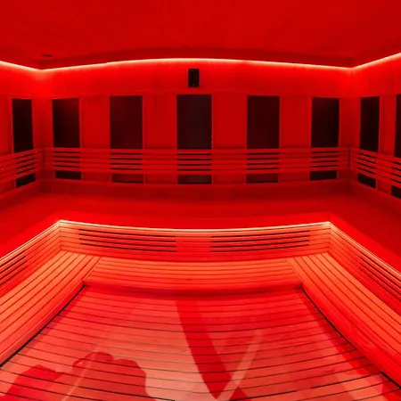 Aparthotel Aris *