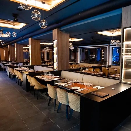 아파트호텔 Aris 3*